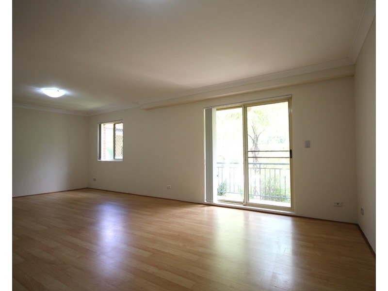 13/5-9 Marlene Crescent, Greenacre NSW 2190