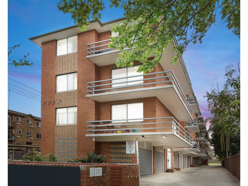 17/168 Croydon Avenue, Croydon Park NSW 2133