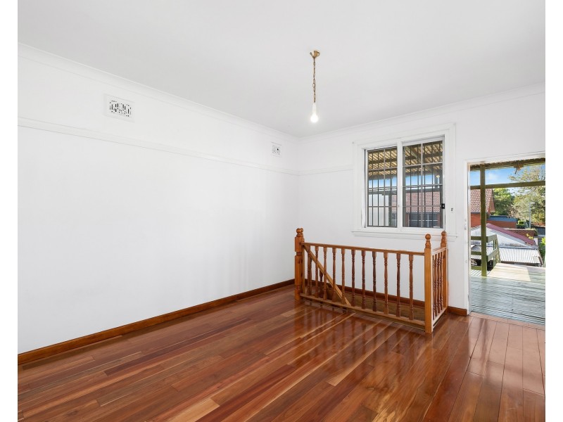 17 Breust Place, Punchbowl NSW 2196