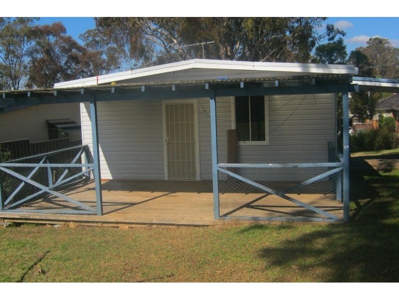 5 Dundee Street, Cambridge Park NSW 2747