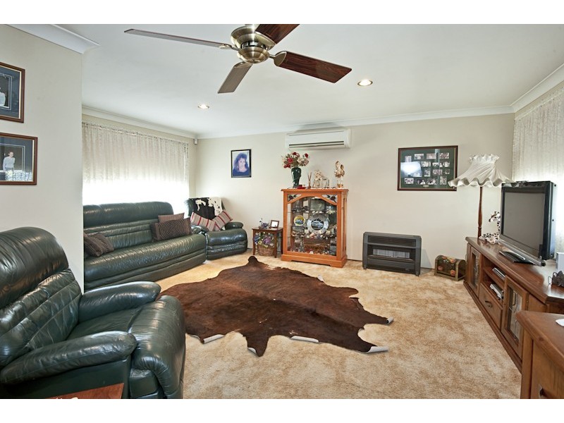 Claremont Meadows NSW 2747