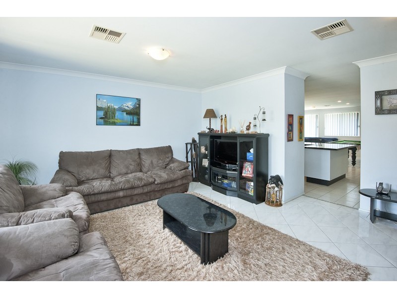 Claremont Meadows NSW 2747