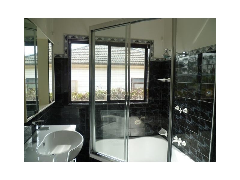 140 Oxford Street, Cambridge Park NSW 2747