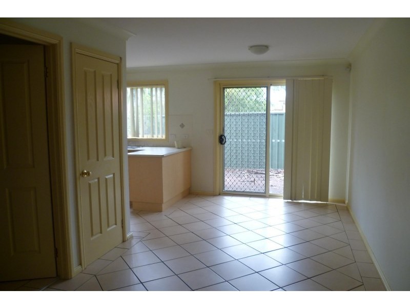 Unit 6/10 First Street, Kingswood NSW 2747