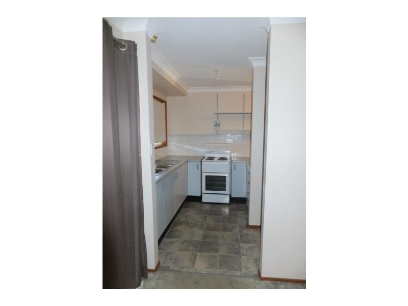 Unit 2/11 Chausson Place, Cranebrook NSW 2749