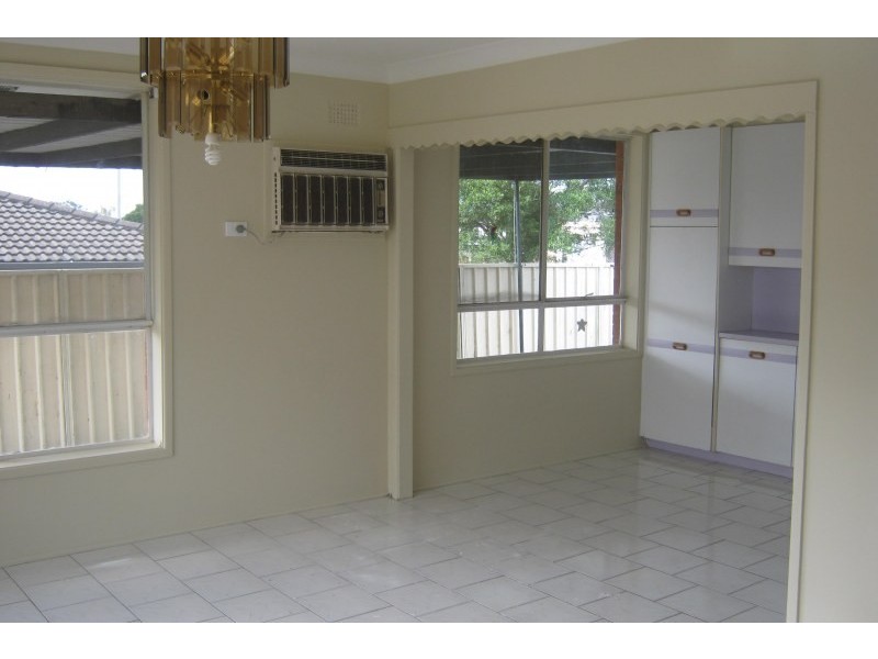 88 Barry Street, Cambridge Park NSW 2747