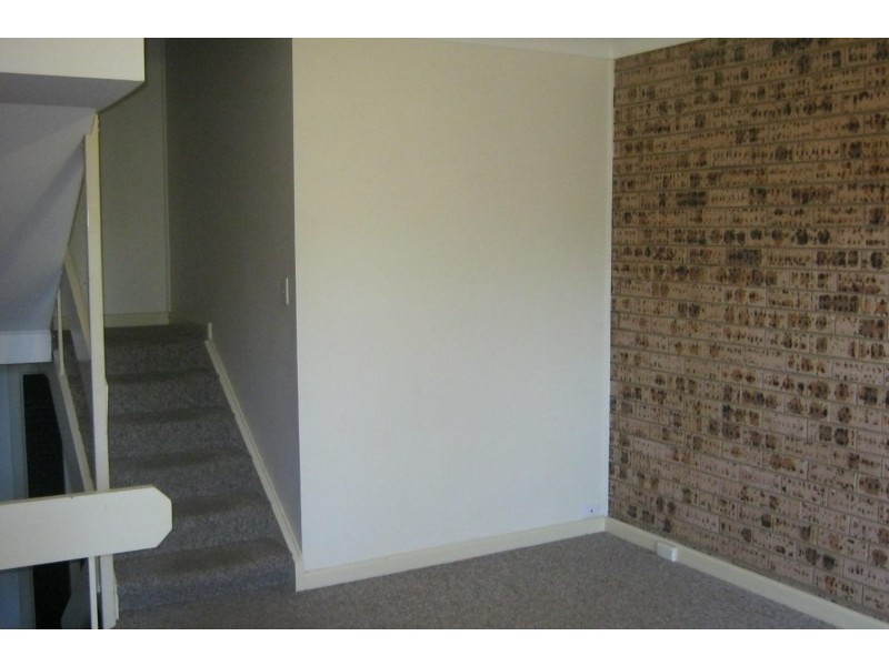 Unit 1/330 Jamison Road, Penrith NSW 2750