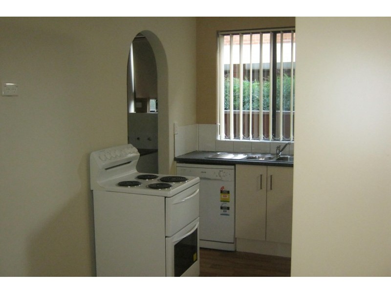 Unit 9/13 Preston Street, Penrith NSW 2750