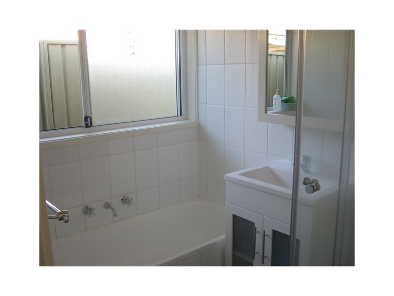 73 Warburton Crescent, Werrington County NSW 2747