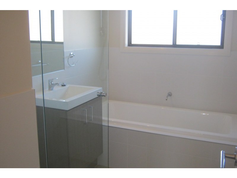 28 Lapwing Way, Cranebrook NSW 2749