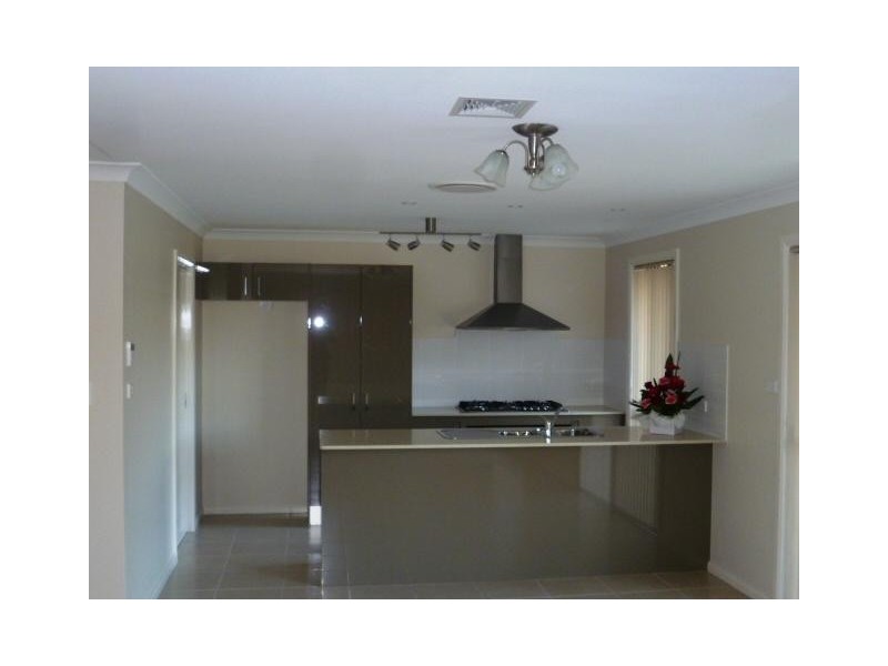 28 Lapwing Way, Penrith NSW 2750