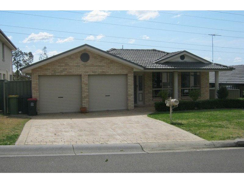 9 Kookaburra Crescent, Glenmore Park NSW 2745