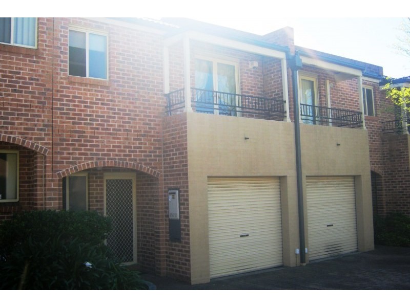 Unit 4/7 Bringelly Road, Kingswood NSW 2747