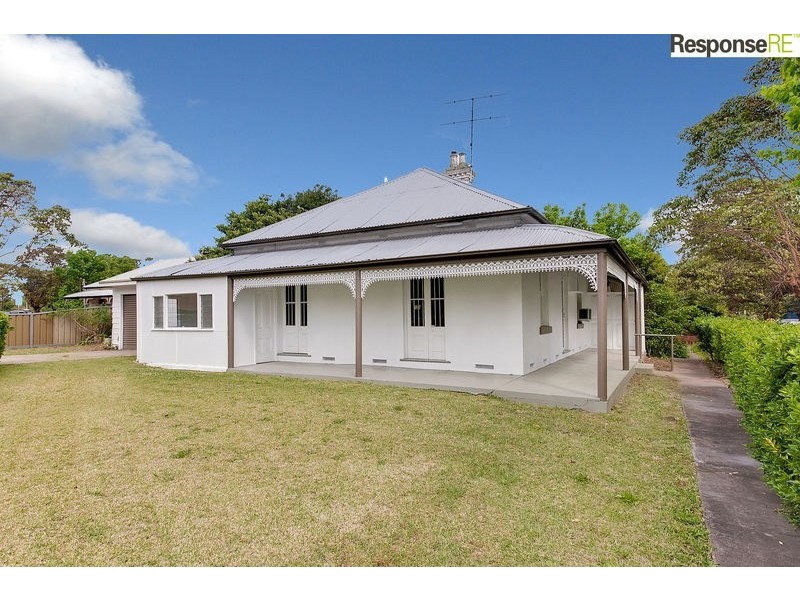 13 Castlereagh Street, Penrith NSW 2750