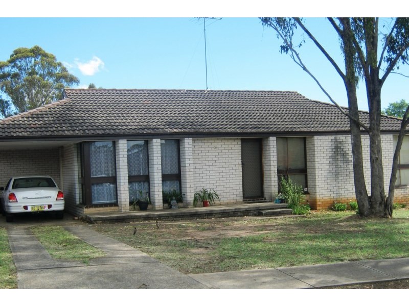 12 Caloola Avenue, Penrith NSW 2750