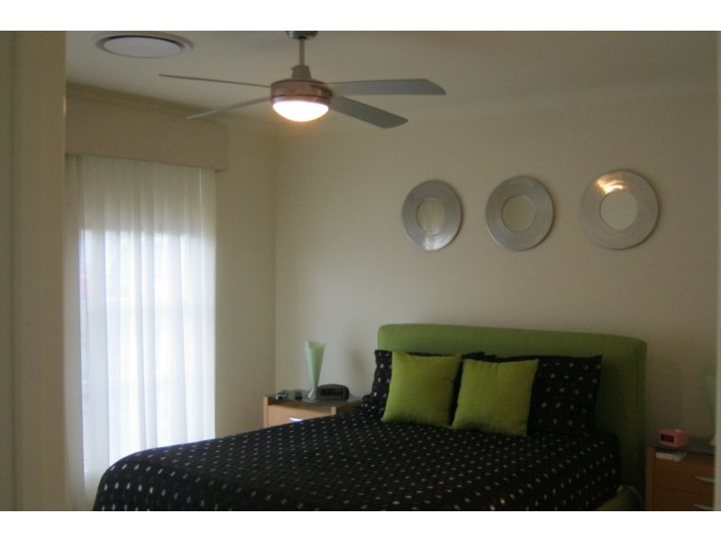 19 Winna Place, Glenmore Park NSW 2745