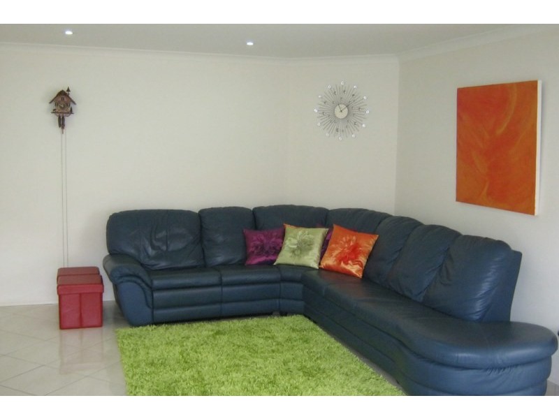 19 Winna Place, Glenmore Park NSW 2745