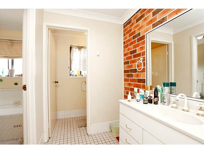 Claremont Meadows NSW 2747