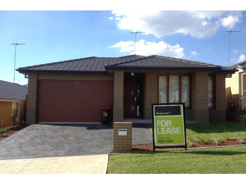 13 Blue View Terrace, Glenmore Park NSW 2745