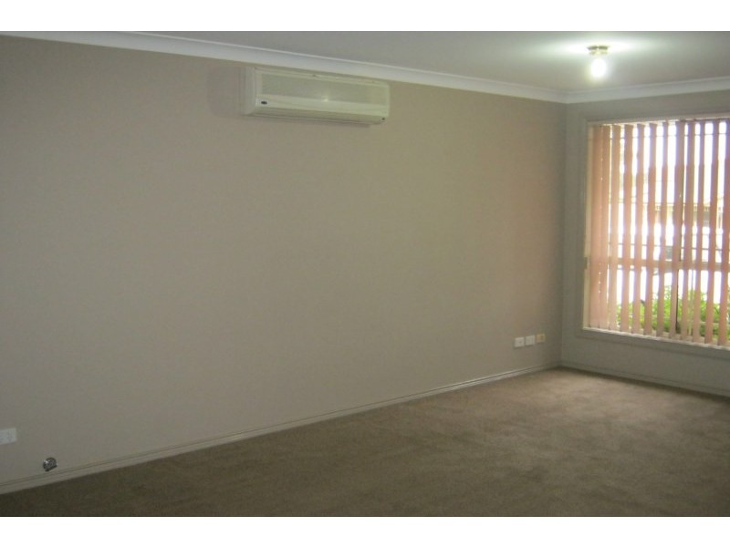 4 Marrett Way, Cranebrook NSW 2749