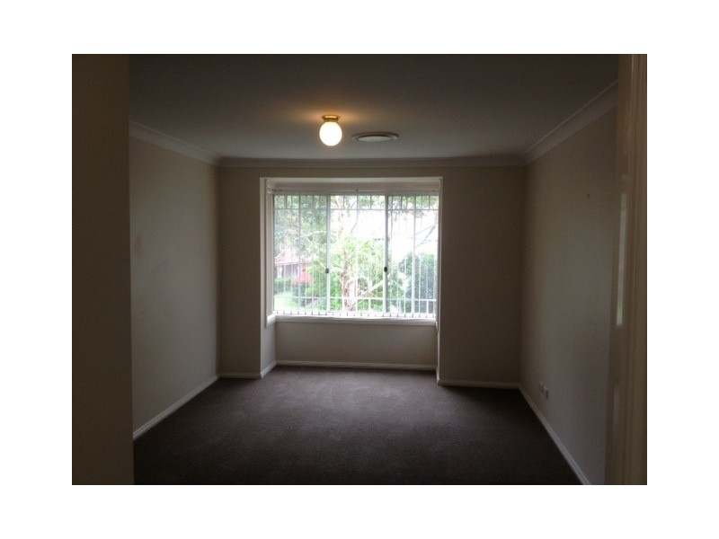 18 Fernbrook Place, Castle Hill NSW 2154