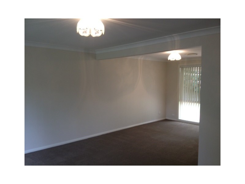 18 Fernbrook Place, Castle Hill NSW 2154