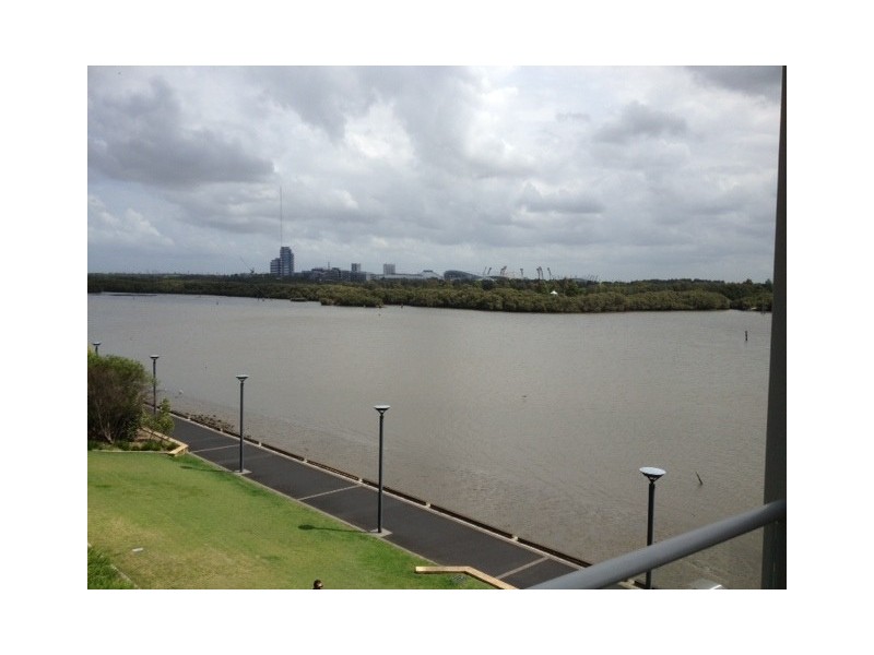 Unit 303/11 Lewis Avenue, Rhodes NSW 2138