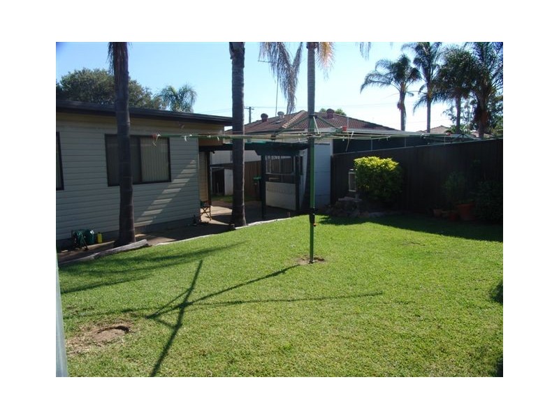 31 Carrington Street, St Marys NSW 2760