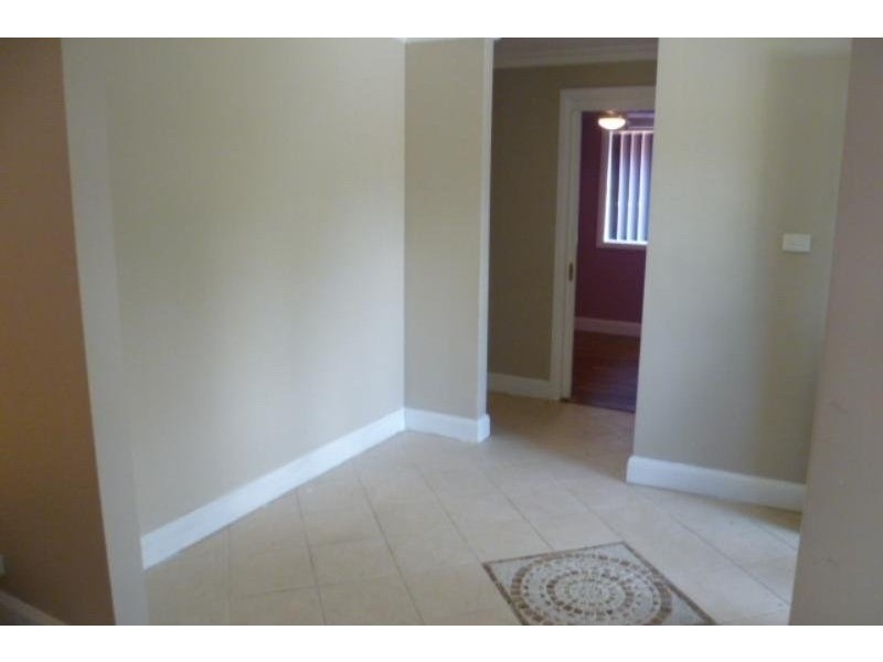 33 Glencoe Avenue, Werrington County NSW 2747