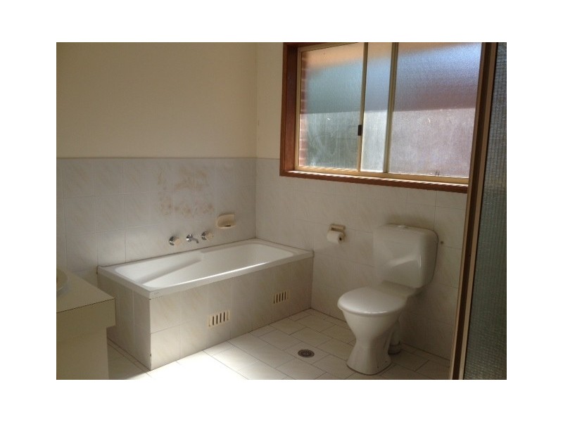 Unit 2/4-6 Blaxland Avenue, Penrith NSW 2750