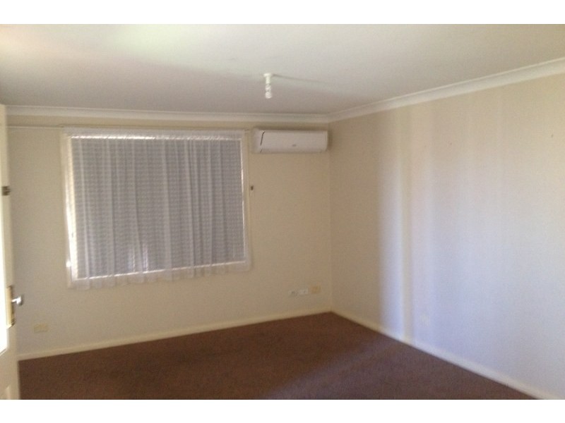 Unit 5/11-13 Francis Street, Cambridge Park NSW 2747