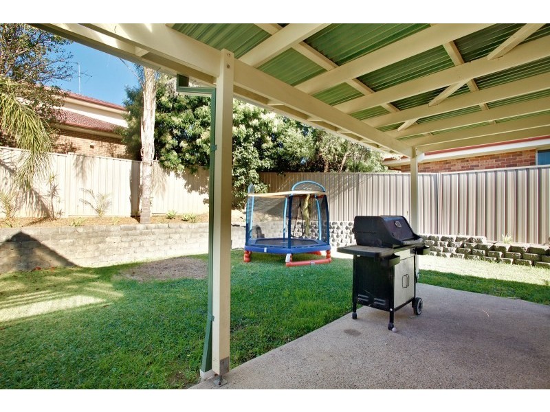 24 Kenneth Slessor Drive, Glenmore Park NSW 2745