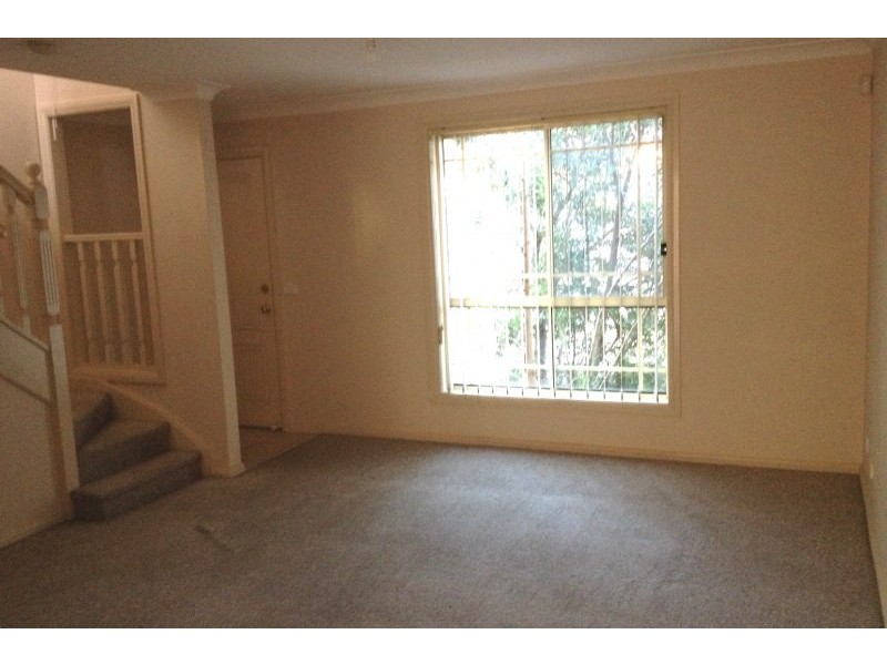 Unit 2/43 First Street, Kingswood NSW 2747