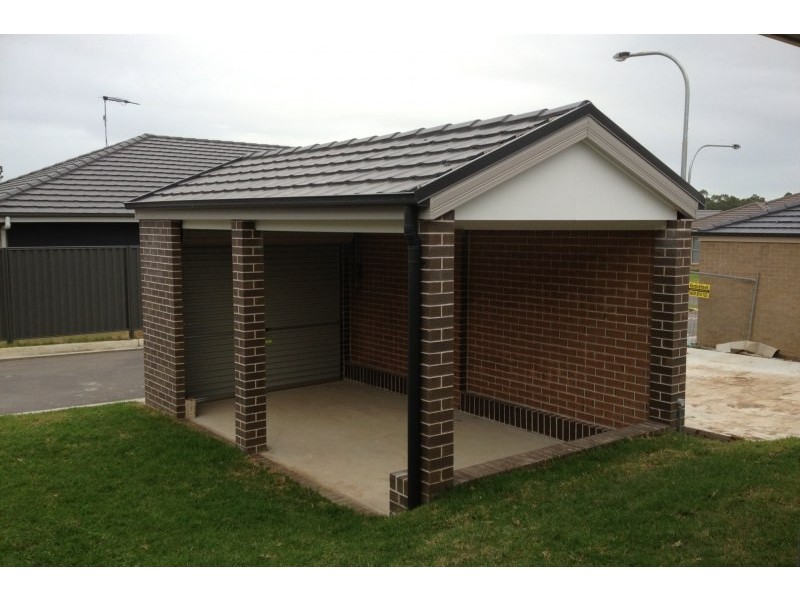 141 Glenmore Ridge, Glenmore Park NSW 2745