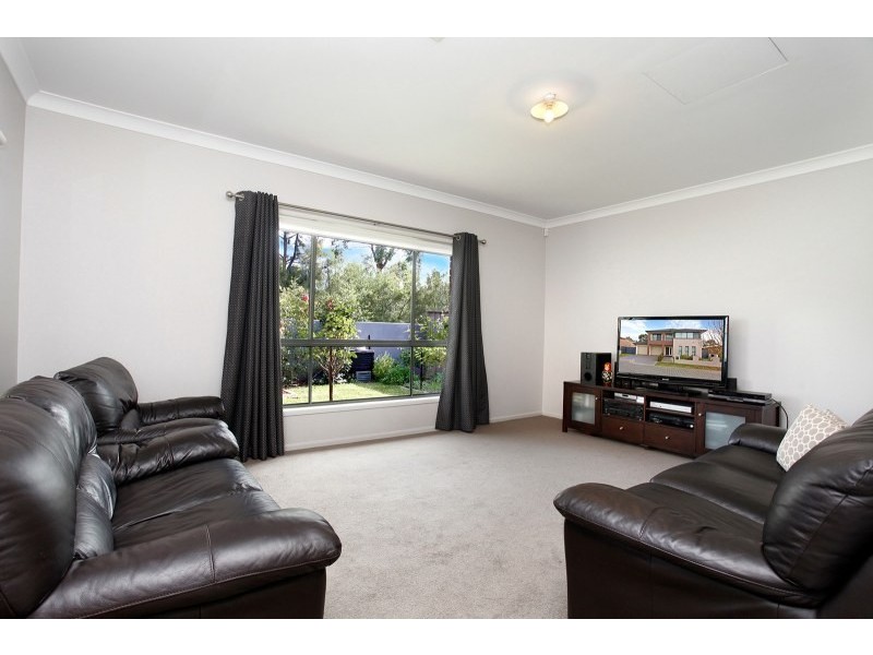 3 Kittiwake Place, Cranebrook NSW 2749
