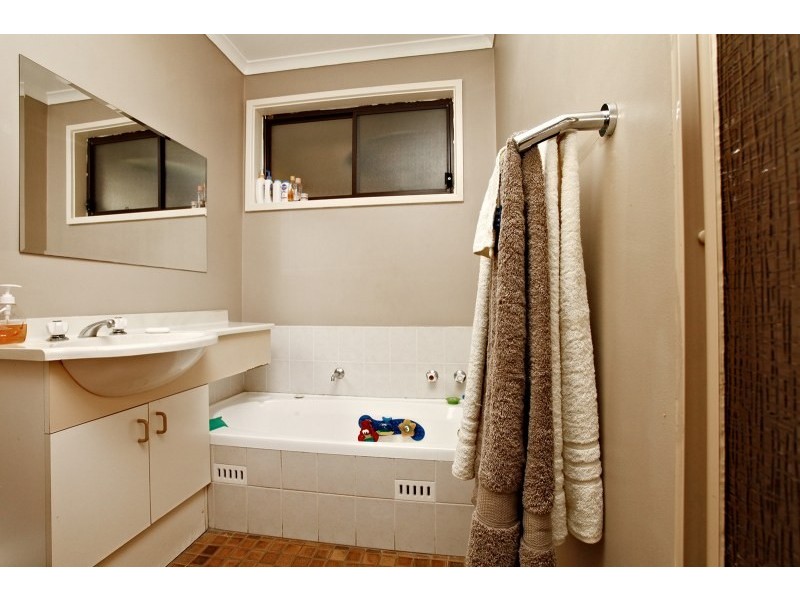 19 Beethoven Place, Cranebrook NSW 2749