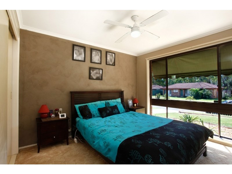 19 Beethoven Place, Cranebrook NSW 2749