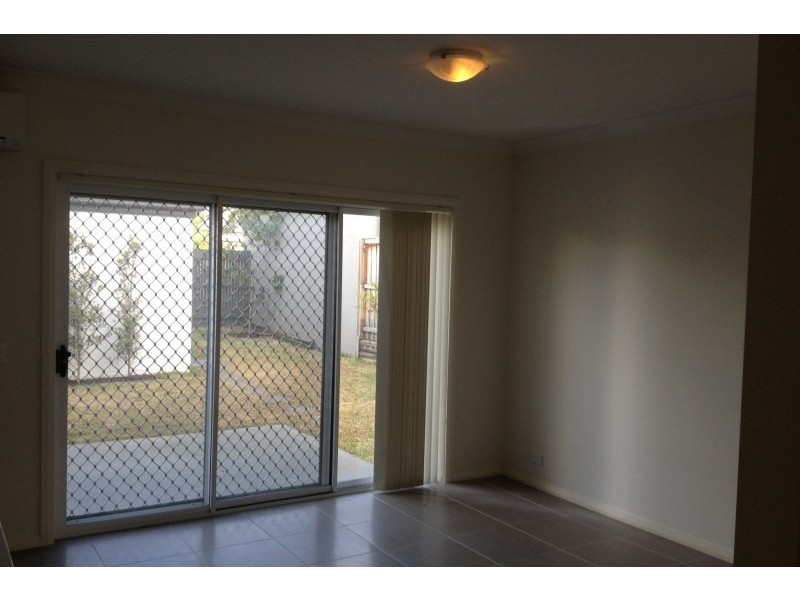 13 Treacey Avenue, Middleton Grange NSW 2171