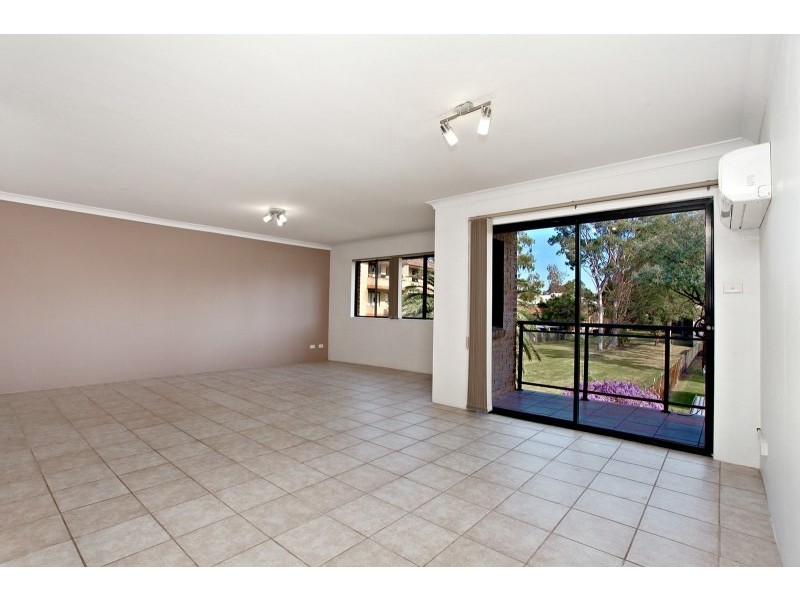 Unit 4/37-39 Evan Street, Penrith NSW 2750