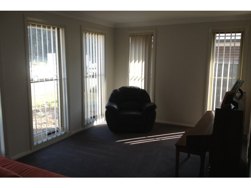 3 Semaphore Street, Ropes Crossing NSW 2760