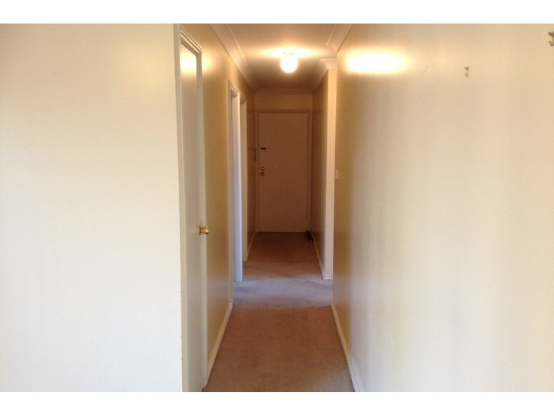 Unit 2/14 First Street, Kingswood NSW 2747