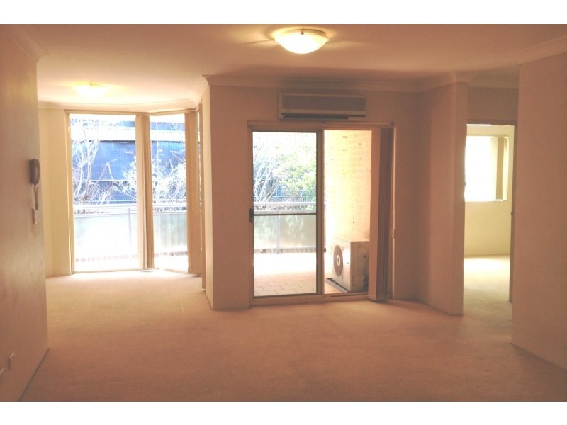 Unit 2/22-24 Dent Street, Penrith NSW 2750