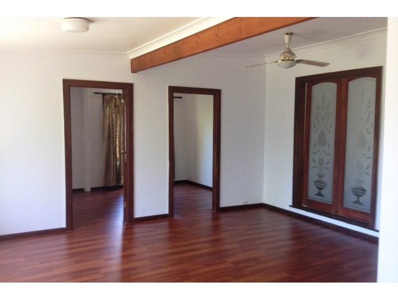 115 Derby Street, Penrith NSW 2750