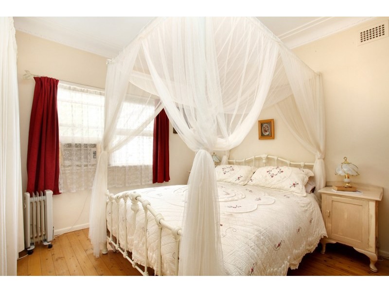 10 Cosgrove Crescent, Kingswood NSW 2747