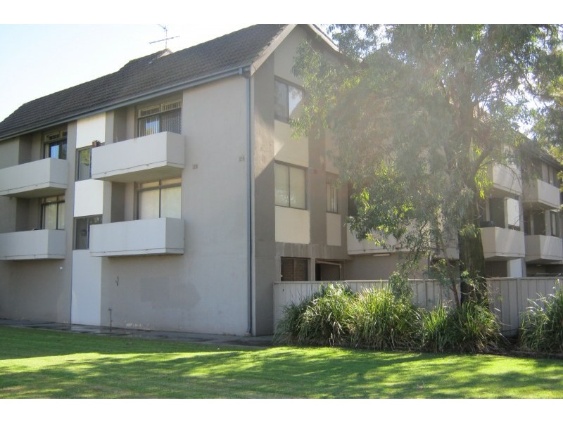 4/5 Preston Street, Penrith NSW 2750