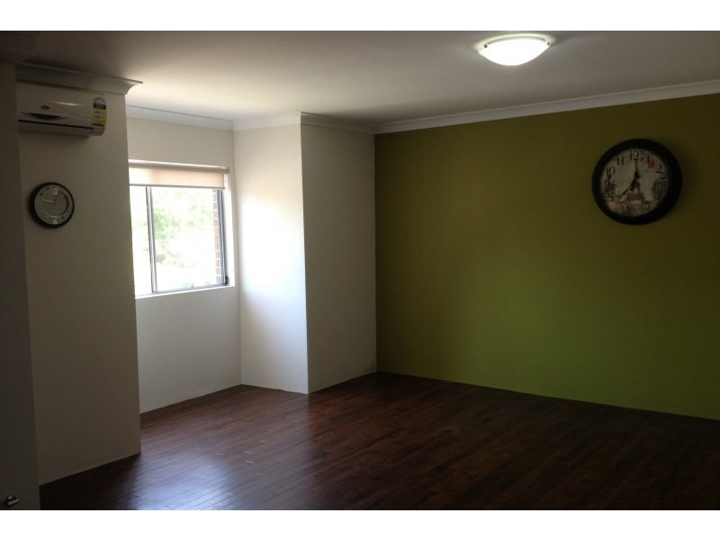 7/5 Dent Street, Penrith NSW 2750