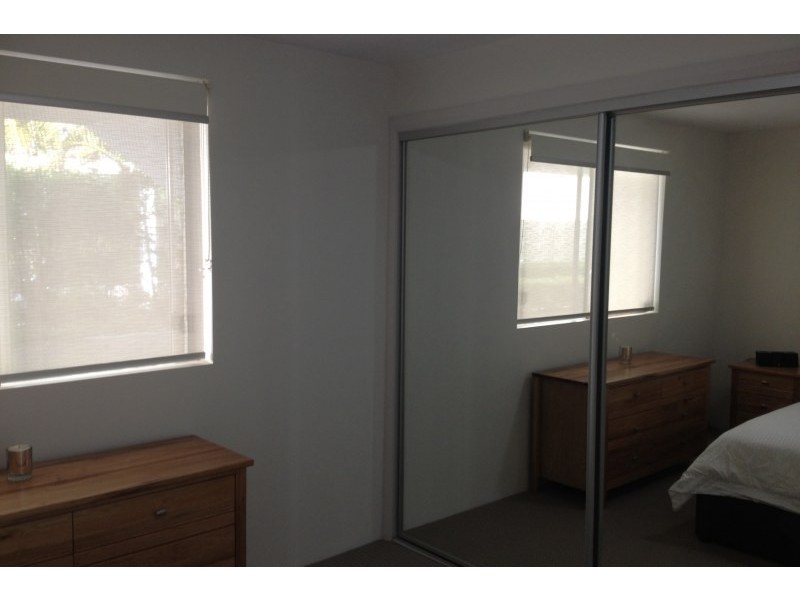 2/18 Higgins Street, Penrith NSW 2750