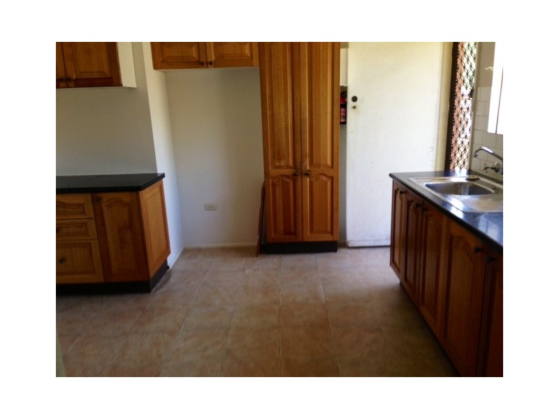 16  William Street, Cambridge Park NSW 2747