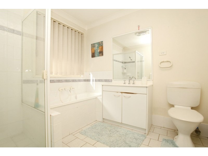 31 Sunningdale Drive, Glenmore Park NSW 2745