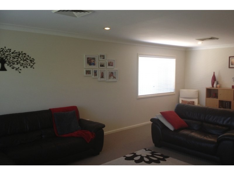 23 Hillcrest Road, Emu Heights NSW 2750